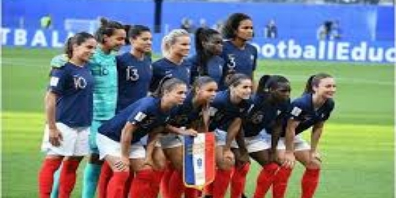 沉默的大多数：为何女性球迷选择不举报？-BG真人